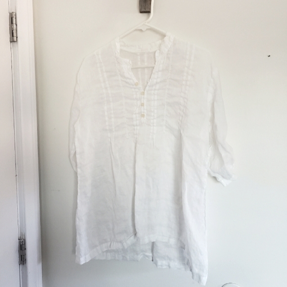 CP Shades Tops - CP Shades “Regina” tunic 100% linen, Size M